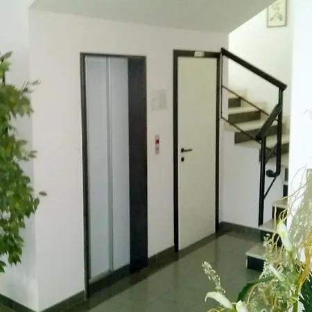 Mirella 2* Bellaria – Igea Marina